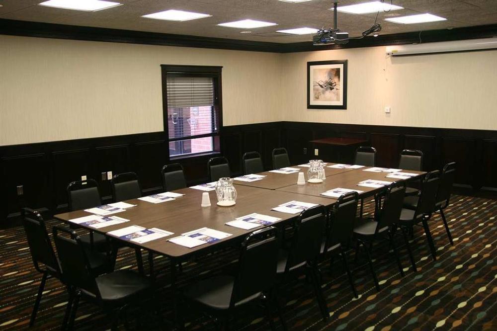 Hampton Inn Detroit Roseville Clinton Township Зручності фото